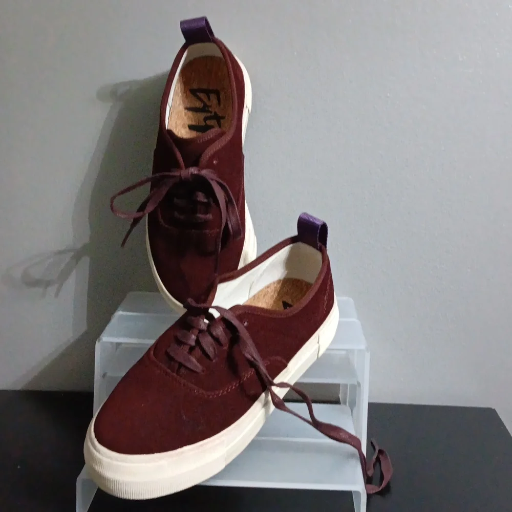 Eytys Unisex Mother Suede Sneaker - Picture 5 of 13